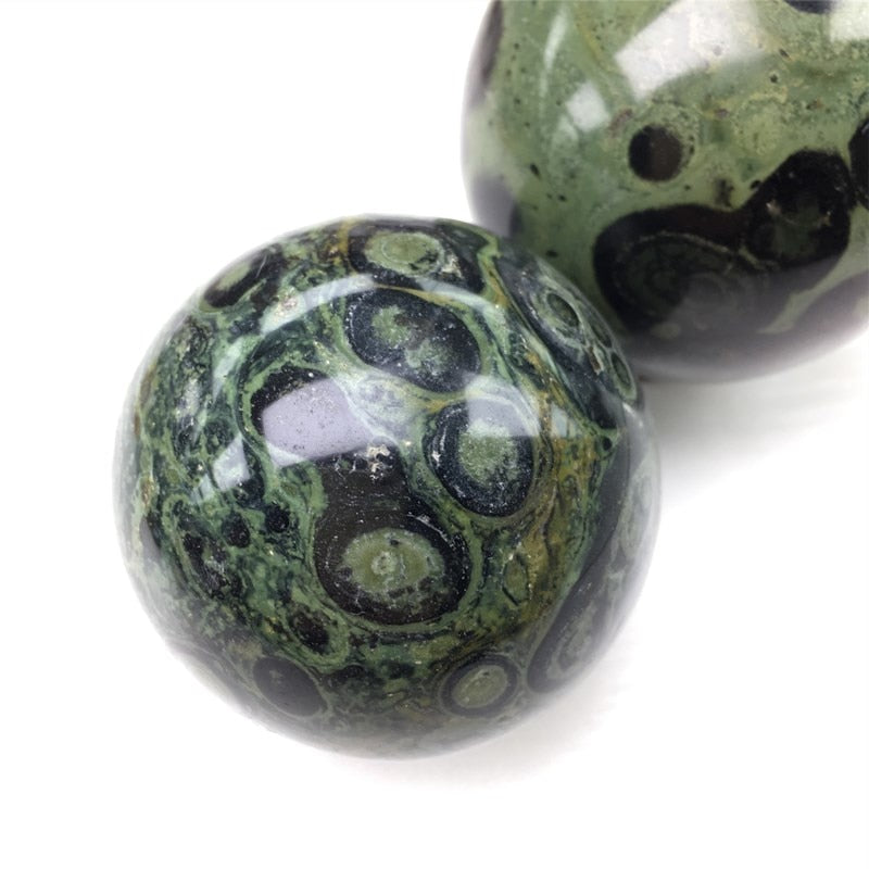 Natural malachite ball polished quartz mineral crystals sphere reiki healing feng shui crafts decoration freeshipping - Mandala Bloom